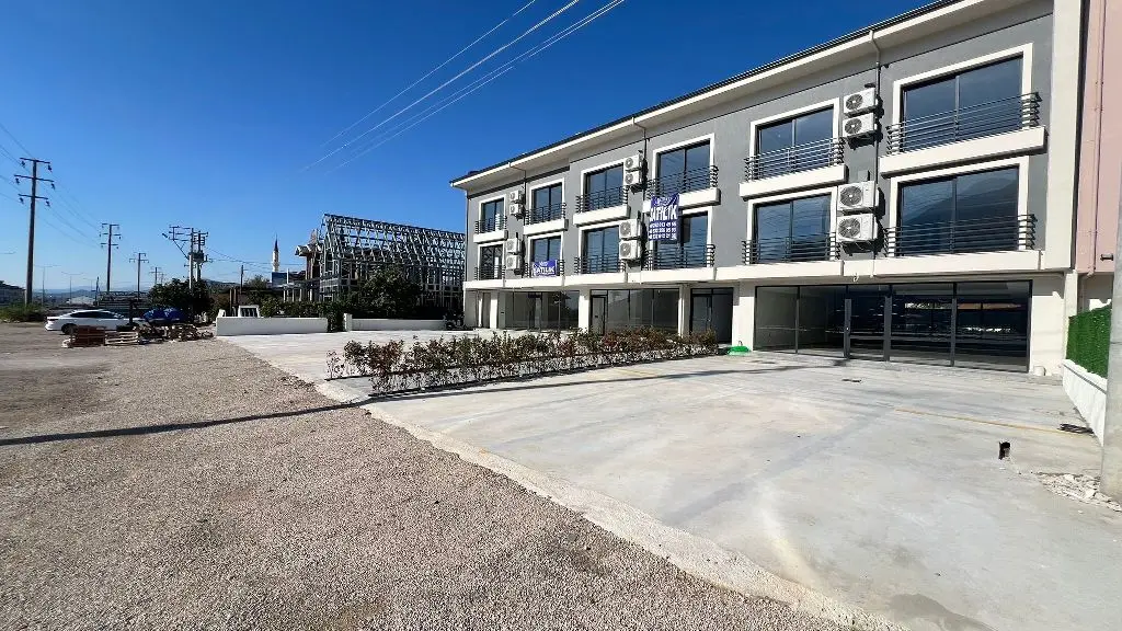 Property in Karaculha